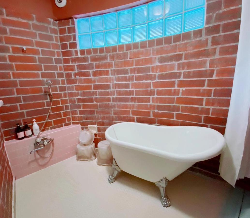 Cats,Piano & Starry Sky Resort Garden -Starry Forest Cottage Okinawa- Onna Exterior foto